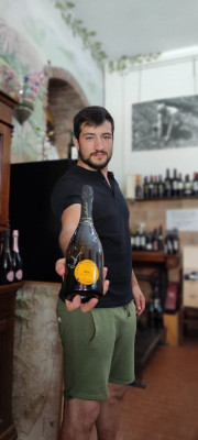 Thumbnail Winemaker's Tasting at Il Dosso Winery in Franciacorta