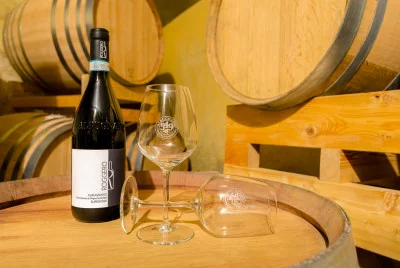 Thumbnail Cata de vinos Albugnano en la Bodega Roggero del Alto Monferrato