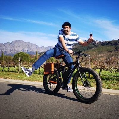 Thumbnail Aventura enológica en bicicleta eléctrica por Stellenbosch: Un viaje de medio día por los viñedos