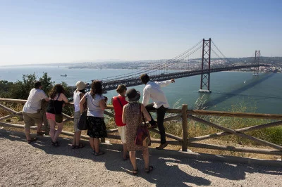 Thumbnail for Excursión de un día a los Vinos de Arrábida desde Lisboa