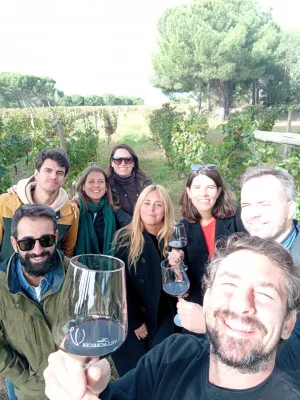 Thumbnail for Ruta de vinos a la Ribera del Duero desde Madrid, día completo