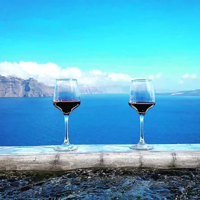 Thumbnail Ruta de vino privada con vistas panorámicas en Santorini