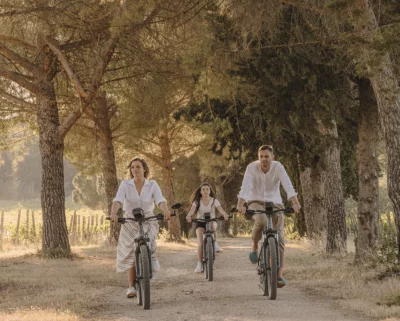 Thumbnail for Excursión en bicicleta eléctrica por los viñedos con cata de vinos en Monte Vibiano, Umbría