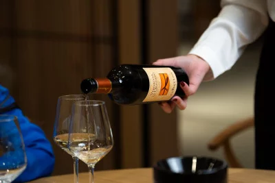 Thumbnail Visita y cata de vinos guiada por un experto del sector en Vini Contini, Cerdeña