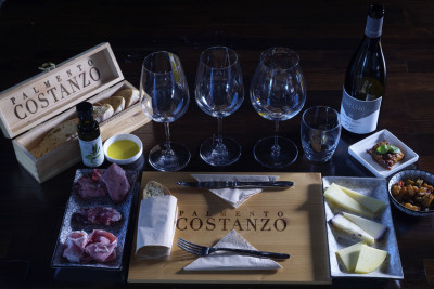 Thumbnail Wine tour and light lunch experience at Palmento Costanzo